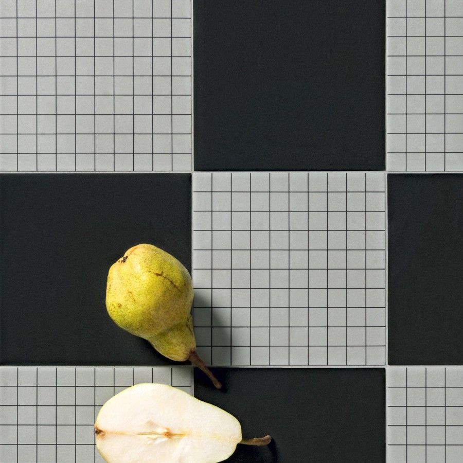 41 ZERO 42 - ΠΛΑΚΑΚΙ FUTURA 4100531 BLACK 15x15cm