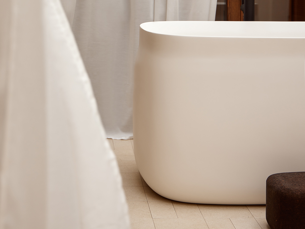 SANYCCES DUNA OFURO - ΕΛΕΥΘΕΡΗ ΜΠΑΝΙΕΡΑ SANYDUR MATT WHITE 130x76x70h cm