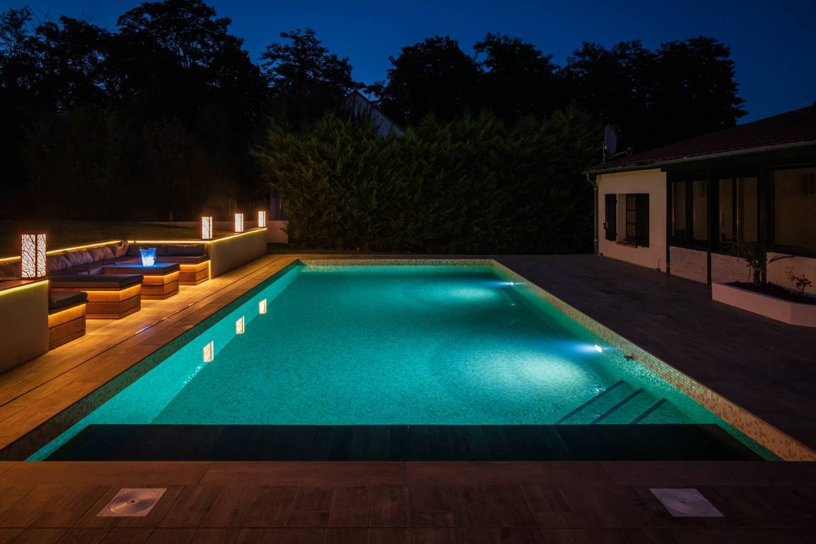 Φωσφοριζέ Γυάλινη Ψηφίδα Πισίνας Ezarri Fosfo Argo 25mm*25mm